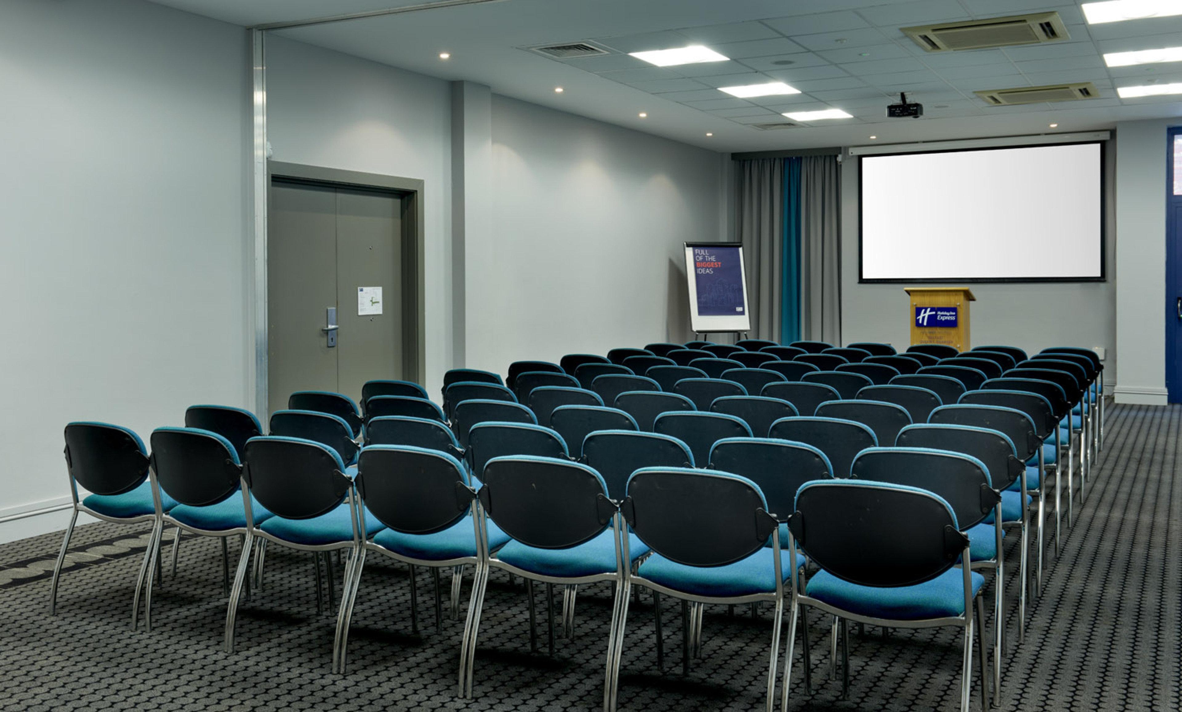 Holiday Inn Express Belfast City By Ihg Bagian luar foto
